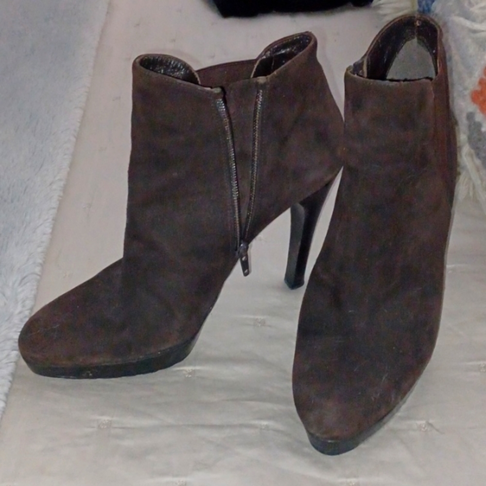 Stewart Weitzman Brown boot